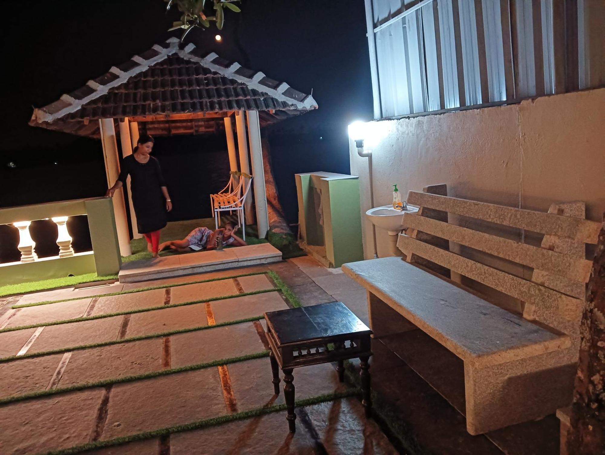 Sagar Beach Villas Home Stay 체라이 비치 외부 사진