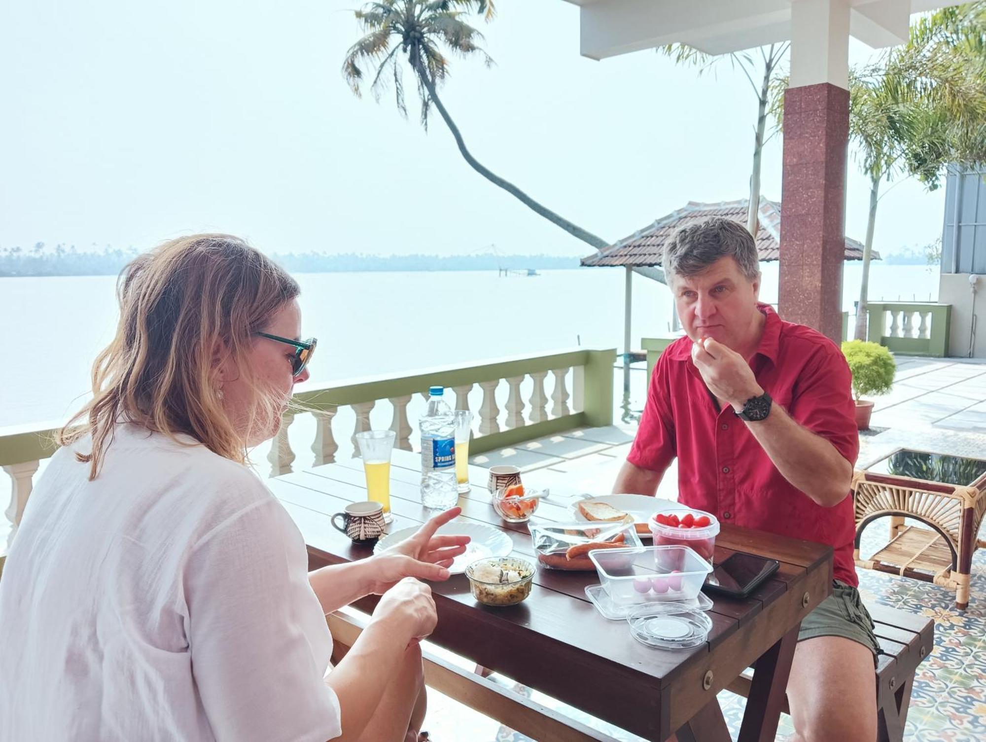 Sagar Beach Villas Home Stay 체라이 비치 외부 사진